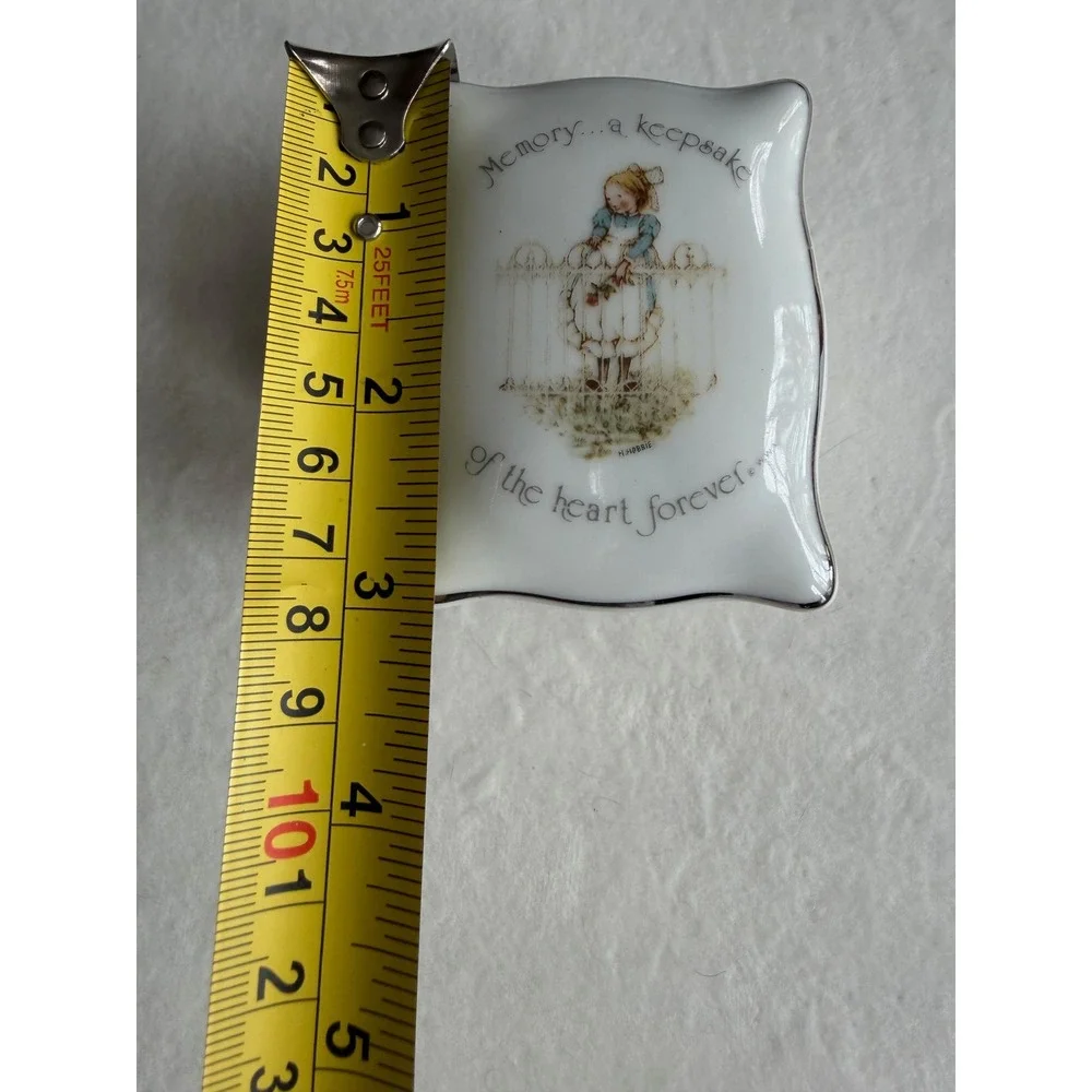 Holly Hobbie Keepsake Box Genuine Porcelain Memory Heart Forever Trinket